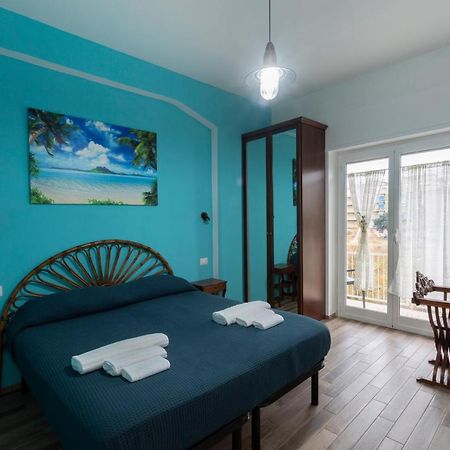 Violetta Hotell Lido di Ostia Eksteriør bilde