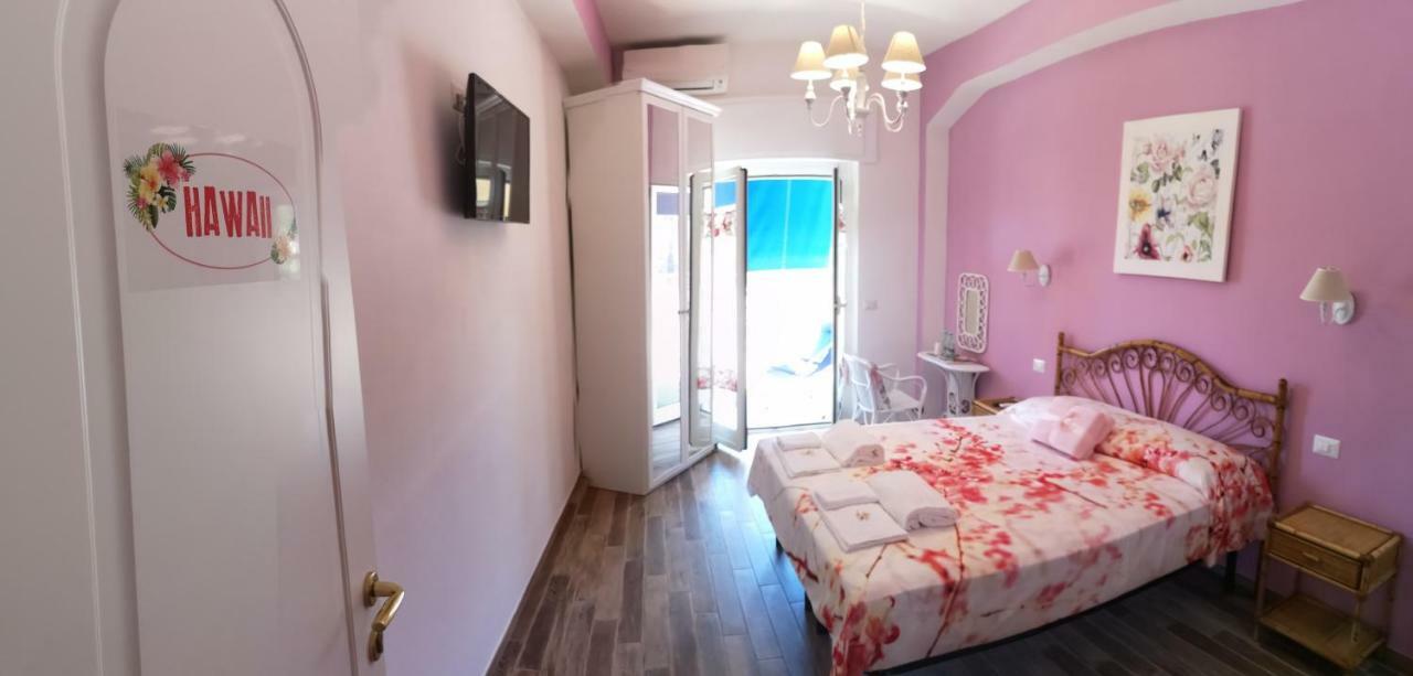 Violetta Hotell Lido di Ostia Eksteriør bilde