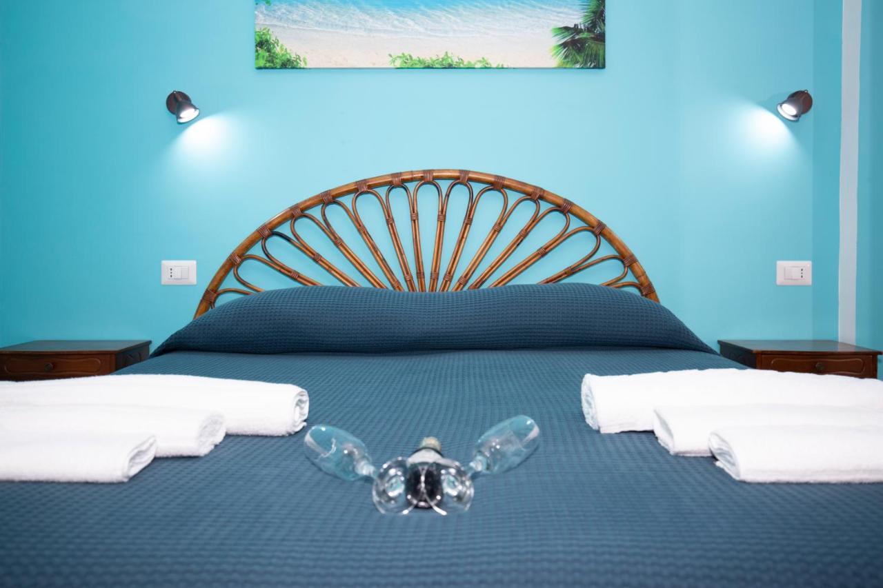 Violetta Hotell Lido di Ostia Eksteriør bilde