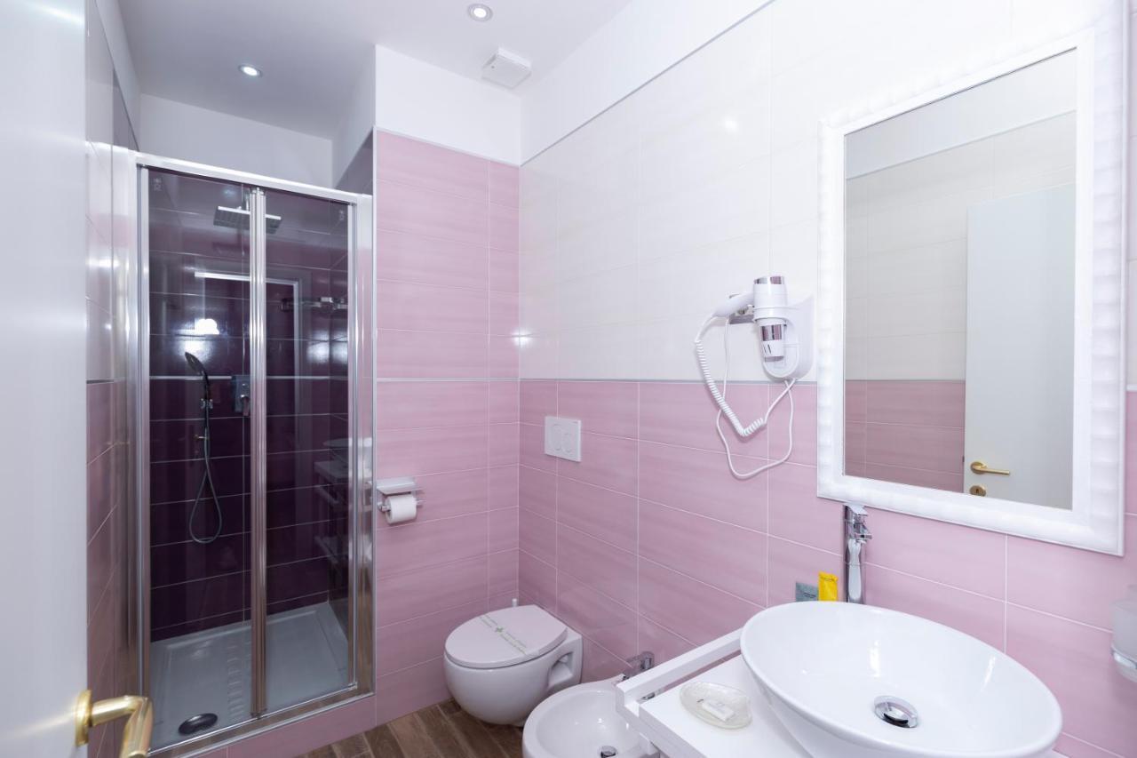 Violetta Hotell Lido di Ostia Eksteriør bilde