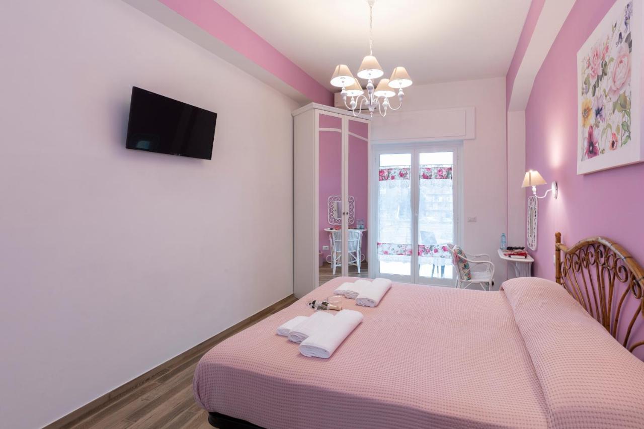 Violetta Hotell Lido di Ostia Eksteriør bilde